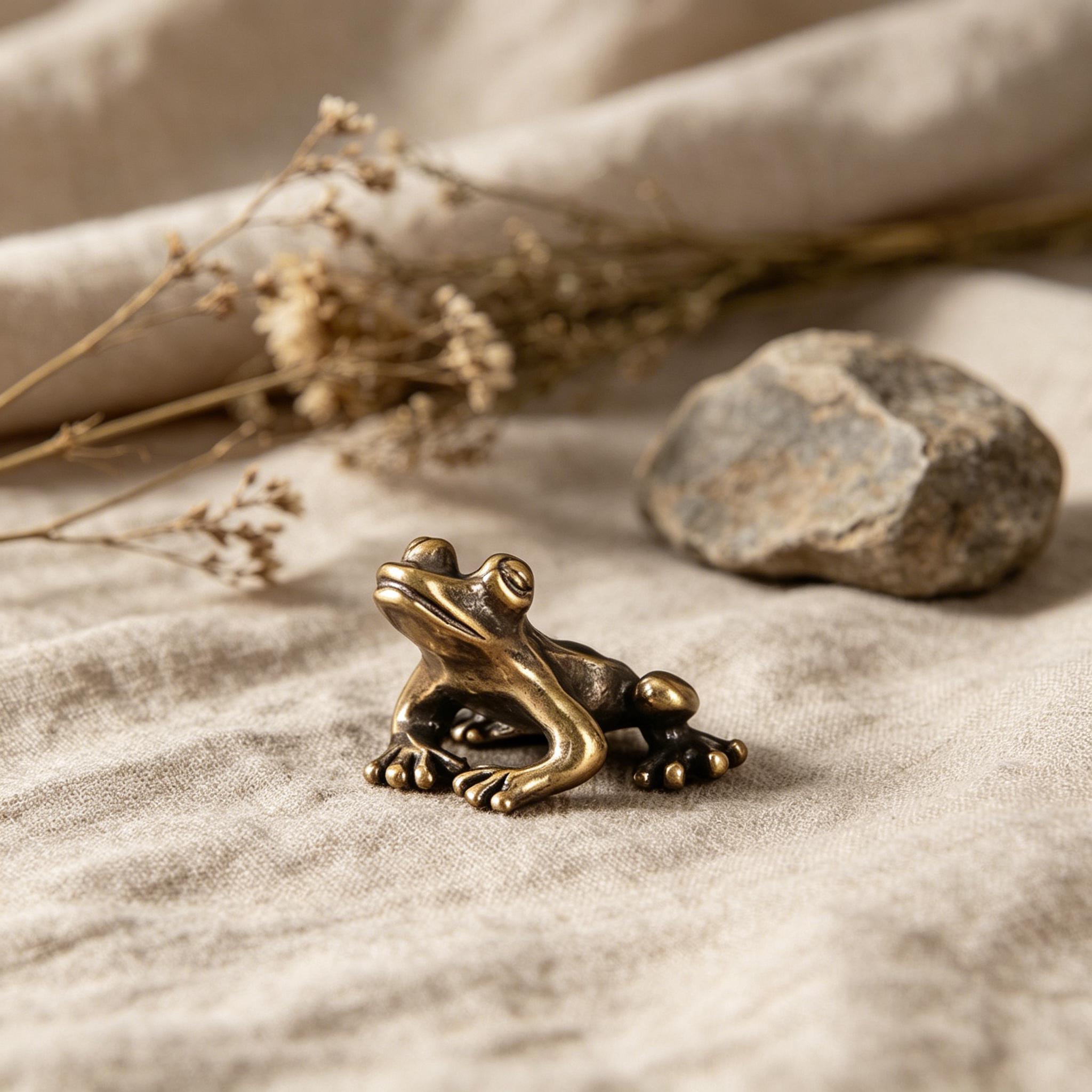 Handcrafted Brass Frog Figurine — Copper figurine image 19