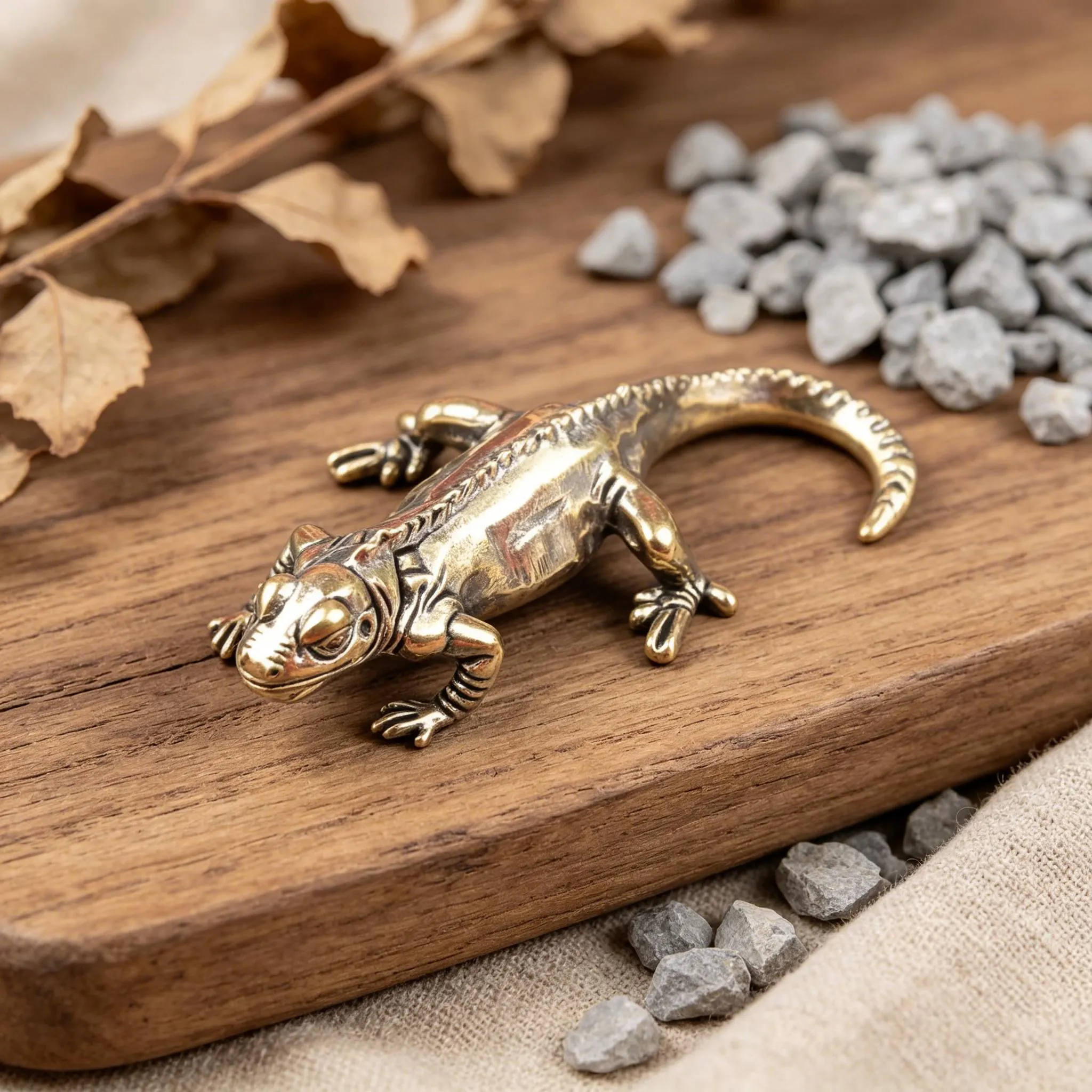 Handcrafted Mini Copper Lizard Figurine — Copper figurine image 7