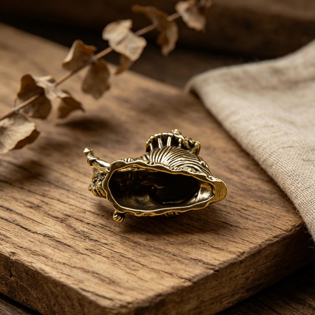 Vintage Brass Snail House Figurine — Brass figurine image 5