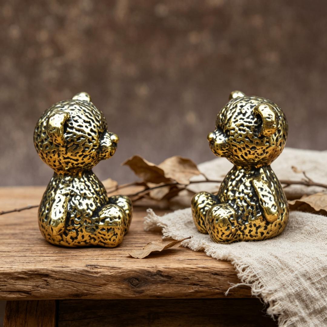 Vintage Brass Teddy Bear Figurine — Brass figurine image 5